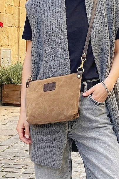 Z2059 Bag 11.4in 8 Color Options