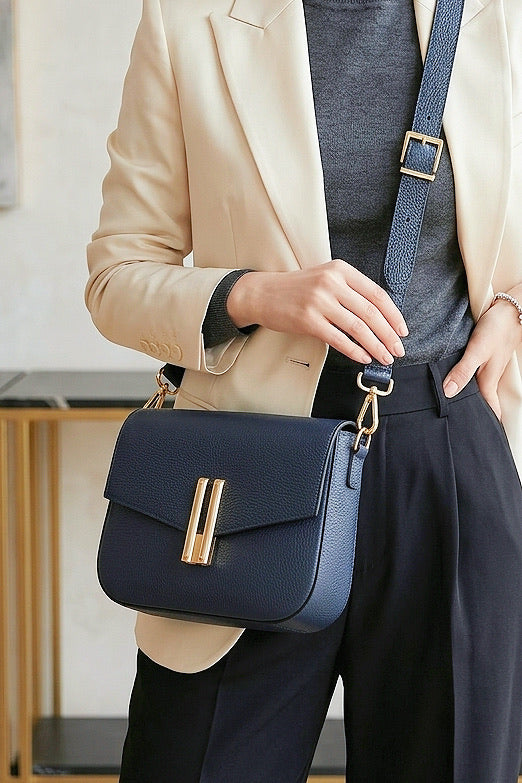Z20614 Bag 9.8in 7 Color Options