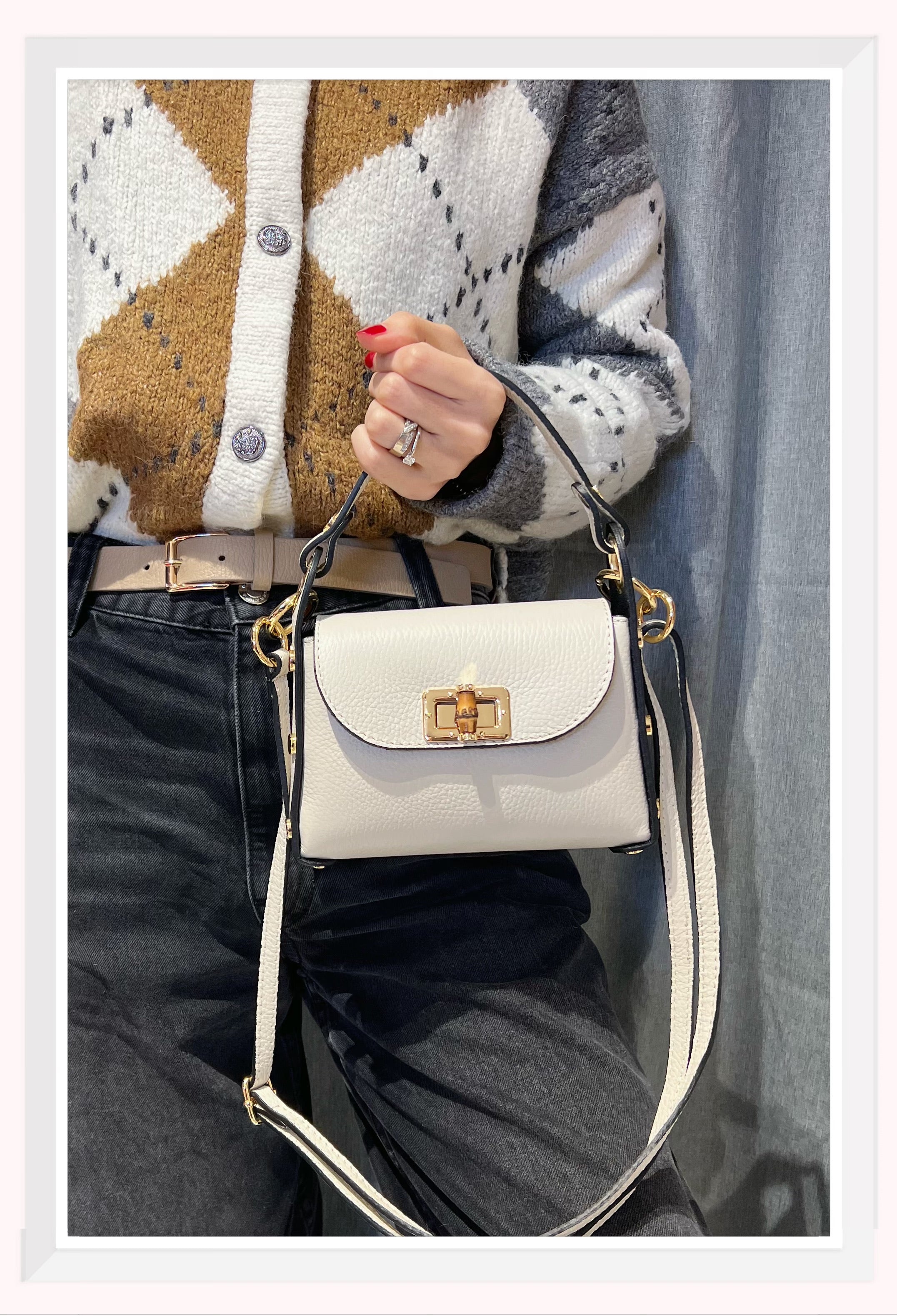 Z215160 Bag 7.9in 11 Color Options