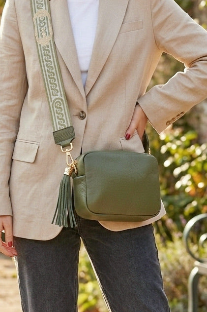 Z20882 Bag 7.9in 13 Color Options