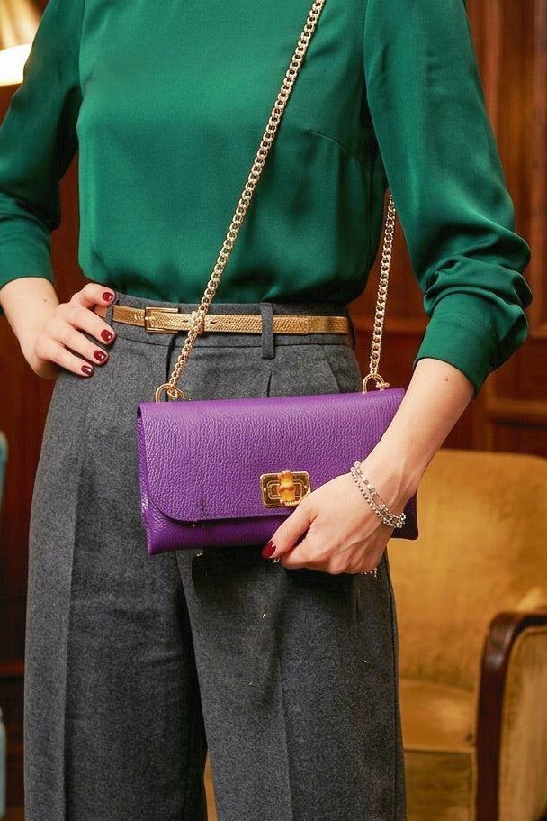 Z210300 Bag 9.1in 11 Color Options