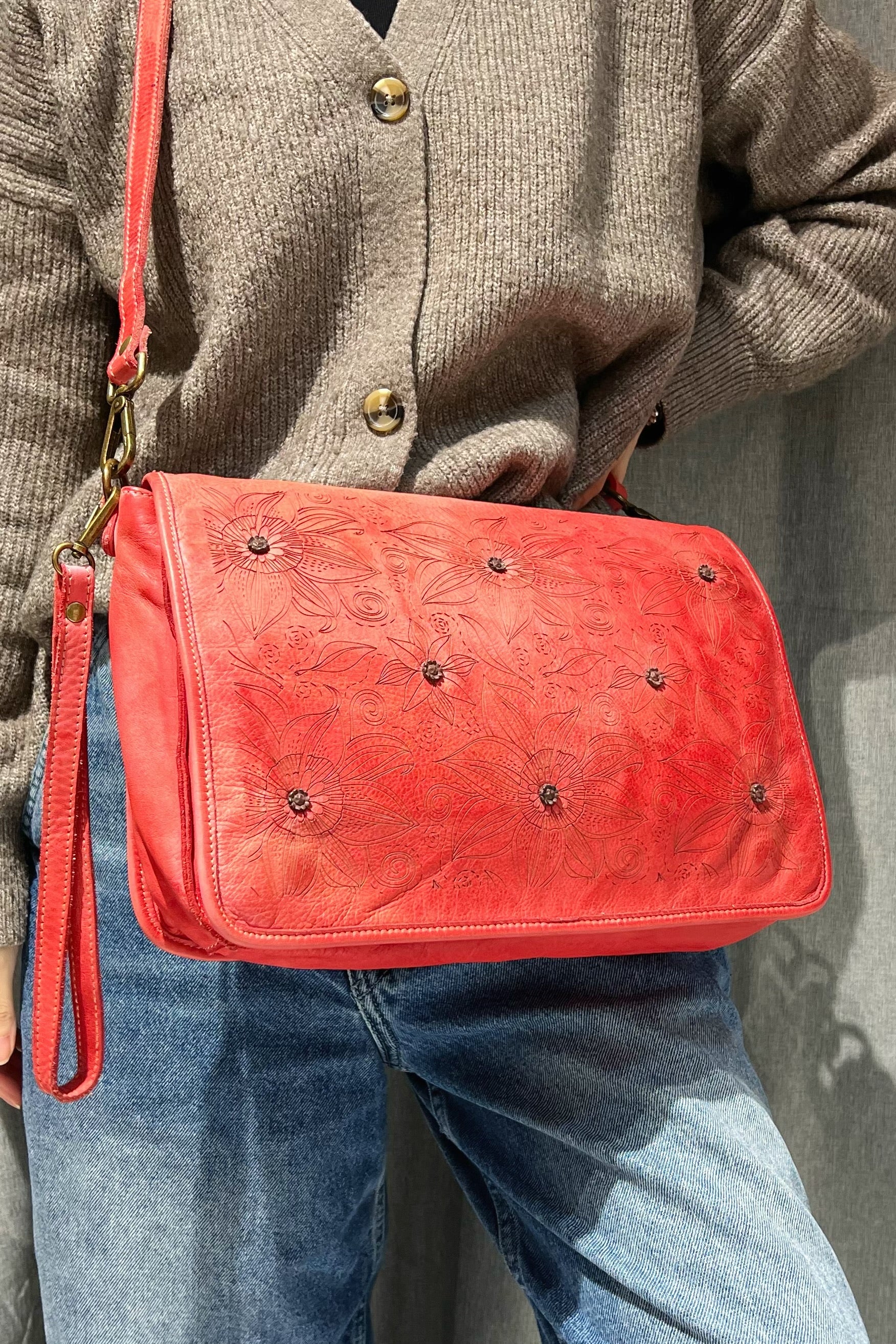 Z12625 Bag 12.2in 8 Color Options