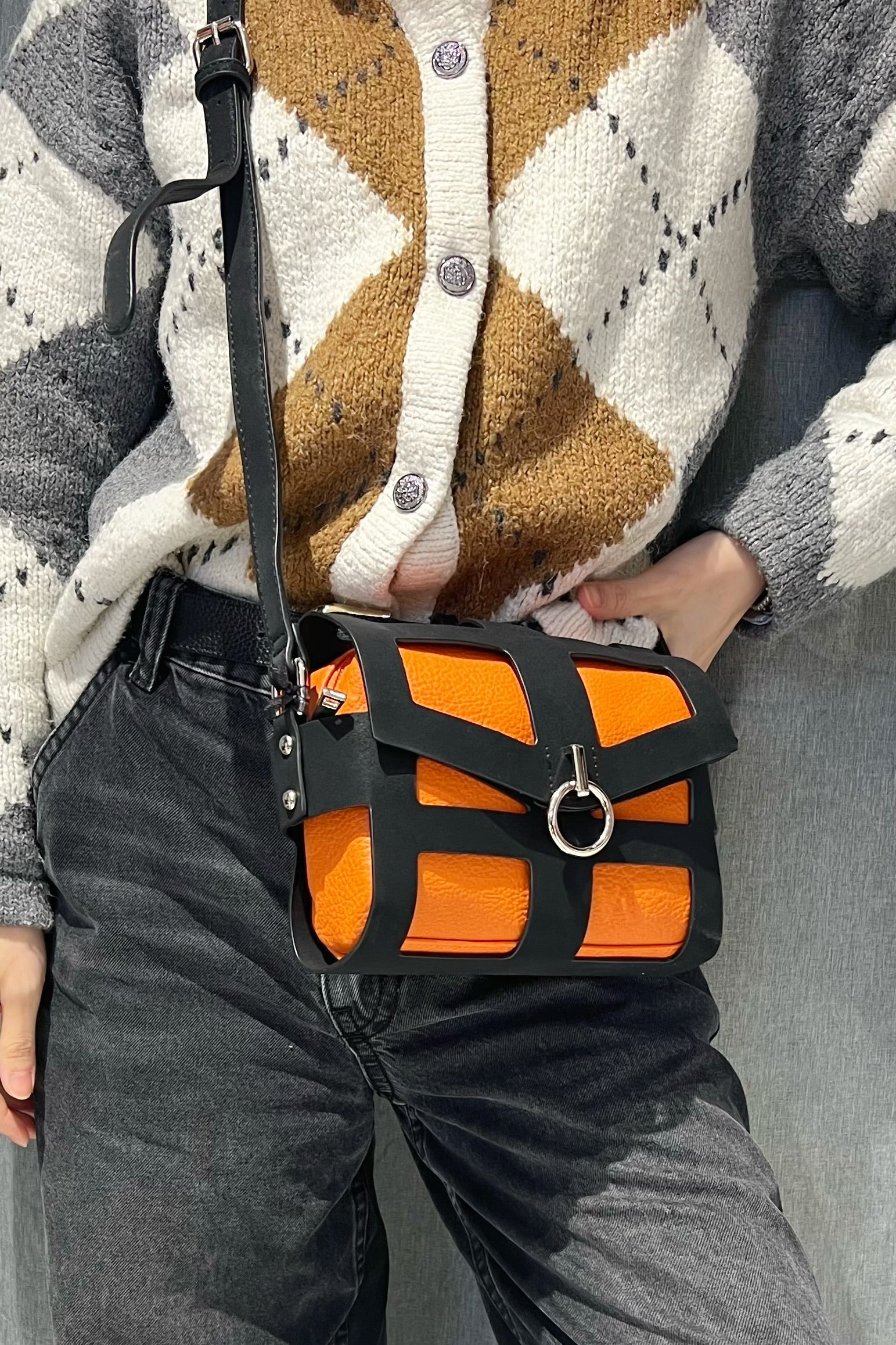 Z0162 Bag 7.5in 7 Color Options