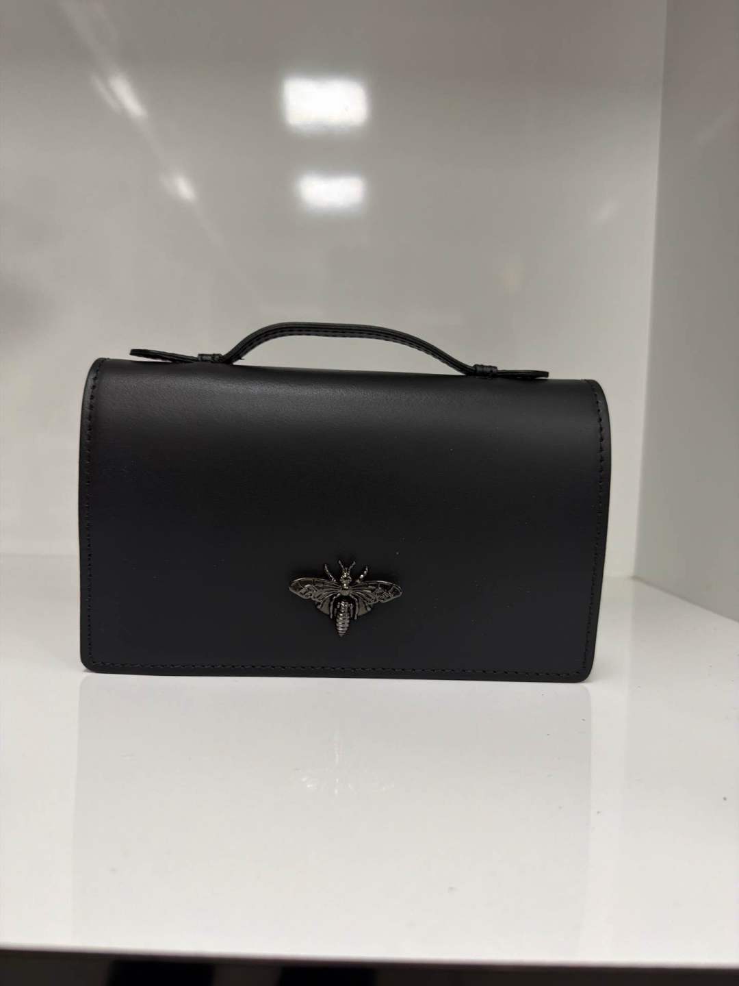 L196 Bag 8.7in 4 Color Options