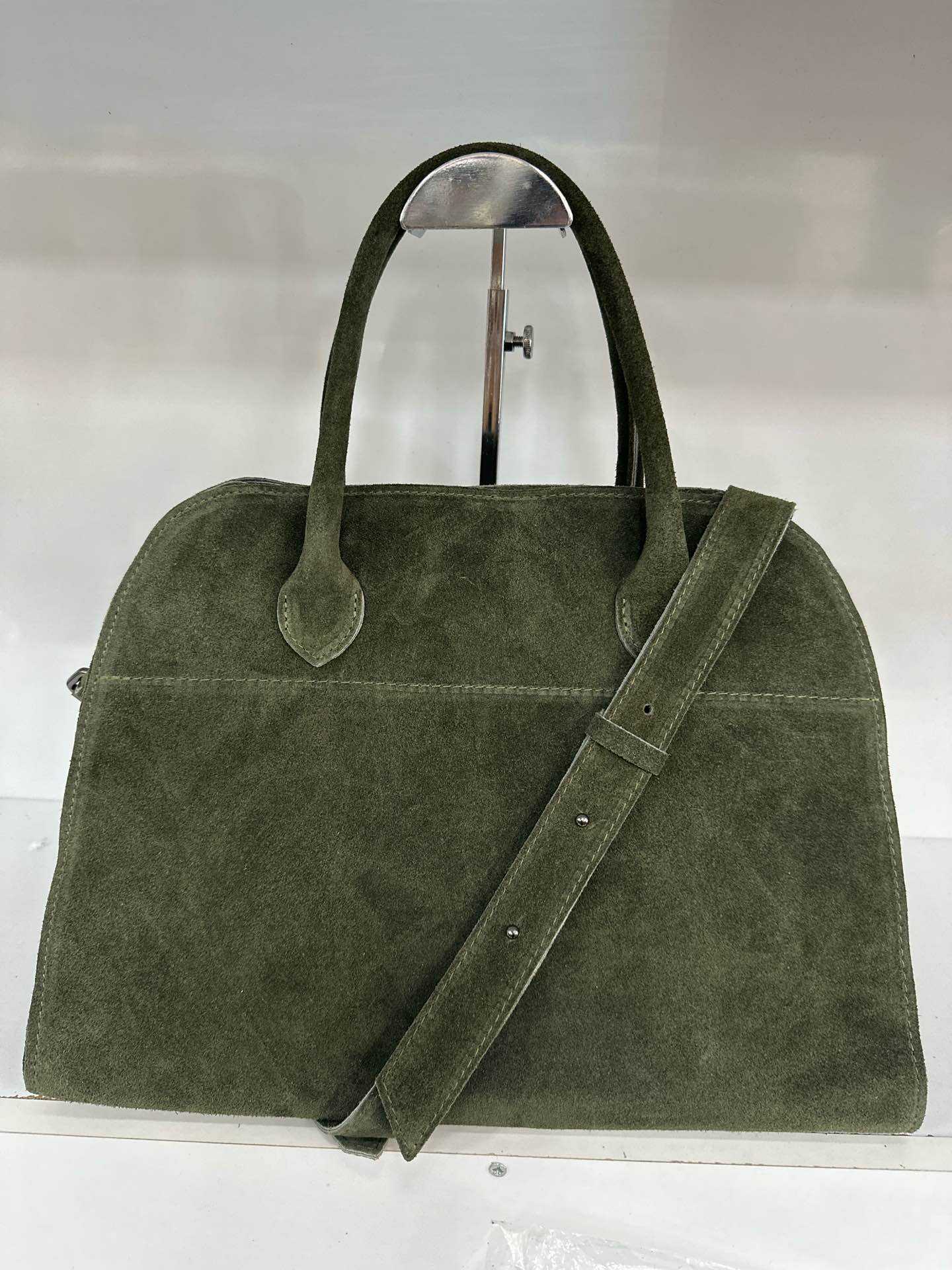 L0236 Bag 14.6in 9 Color Options
