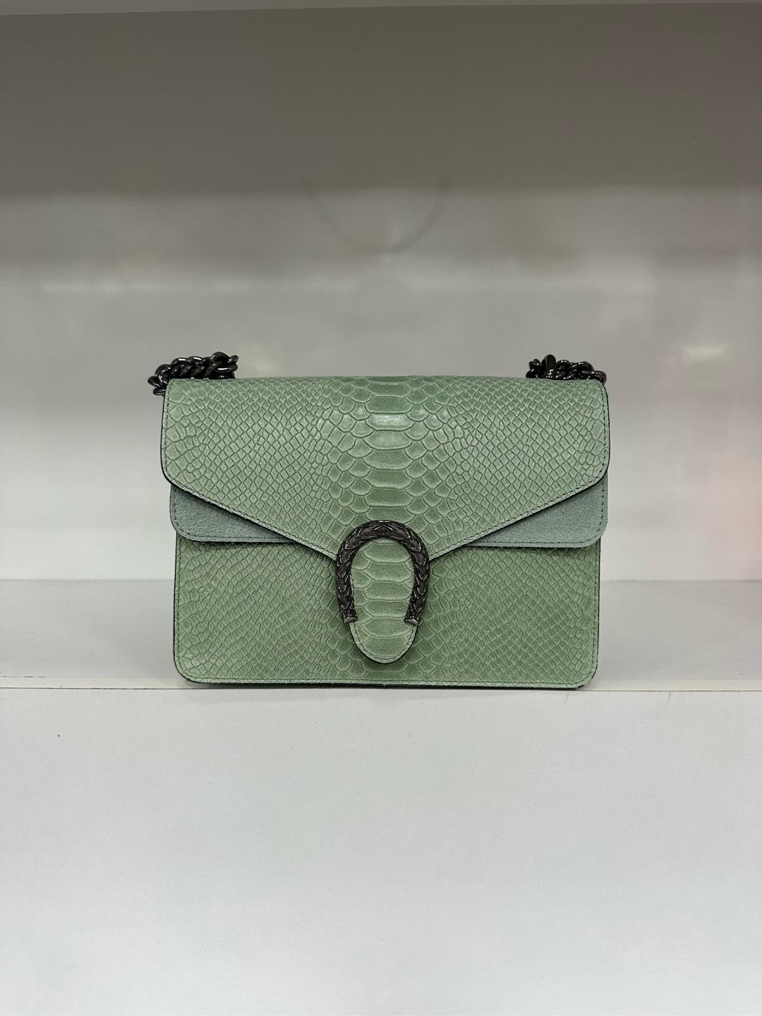 L0061 Bag 19 Color Options