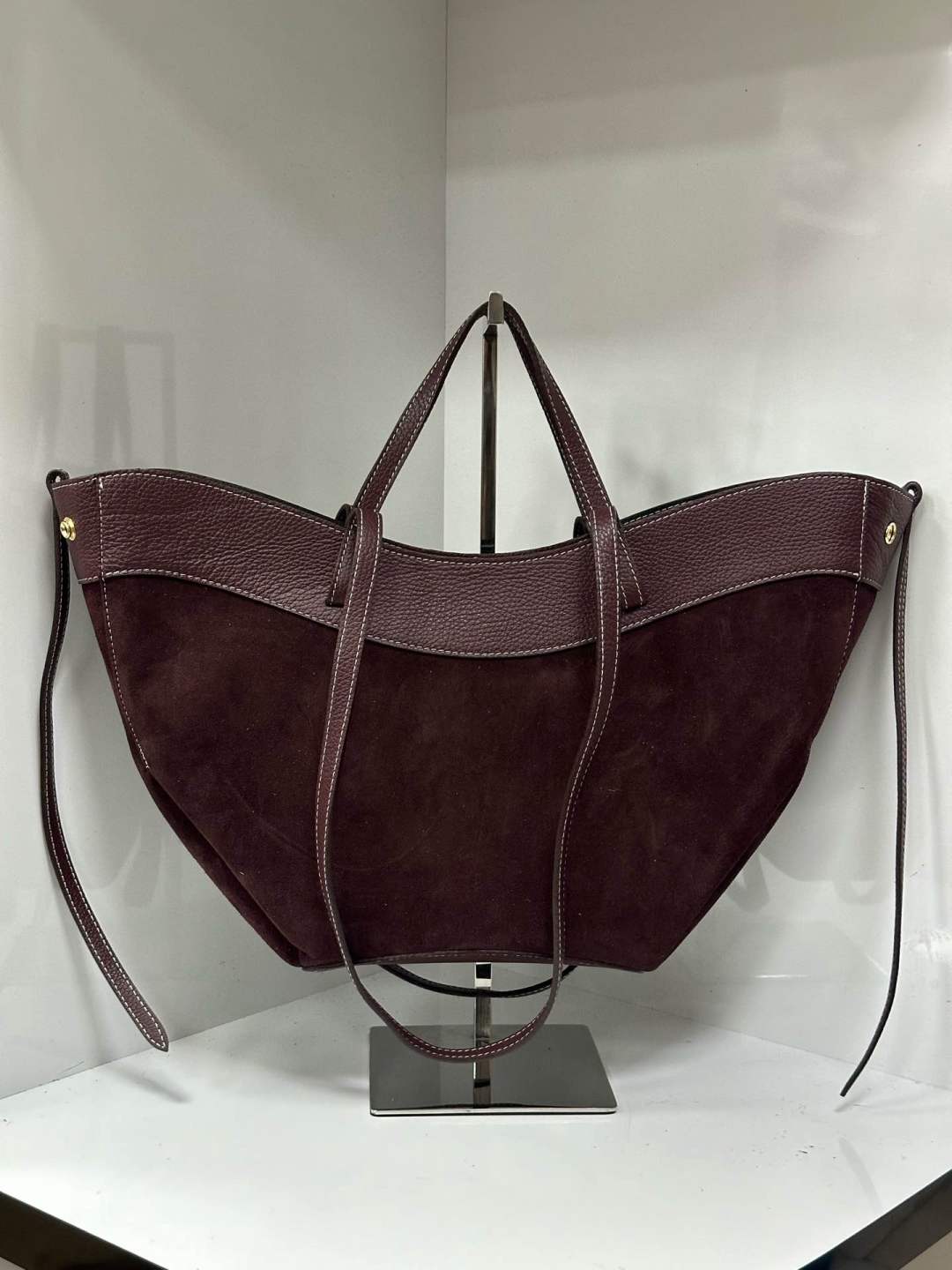 L0429 Bag 22.0in 3 Color Options
