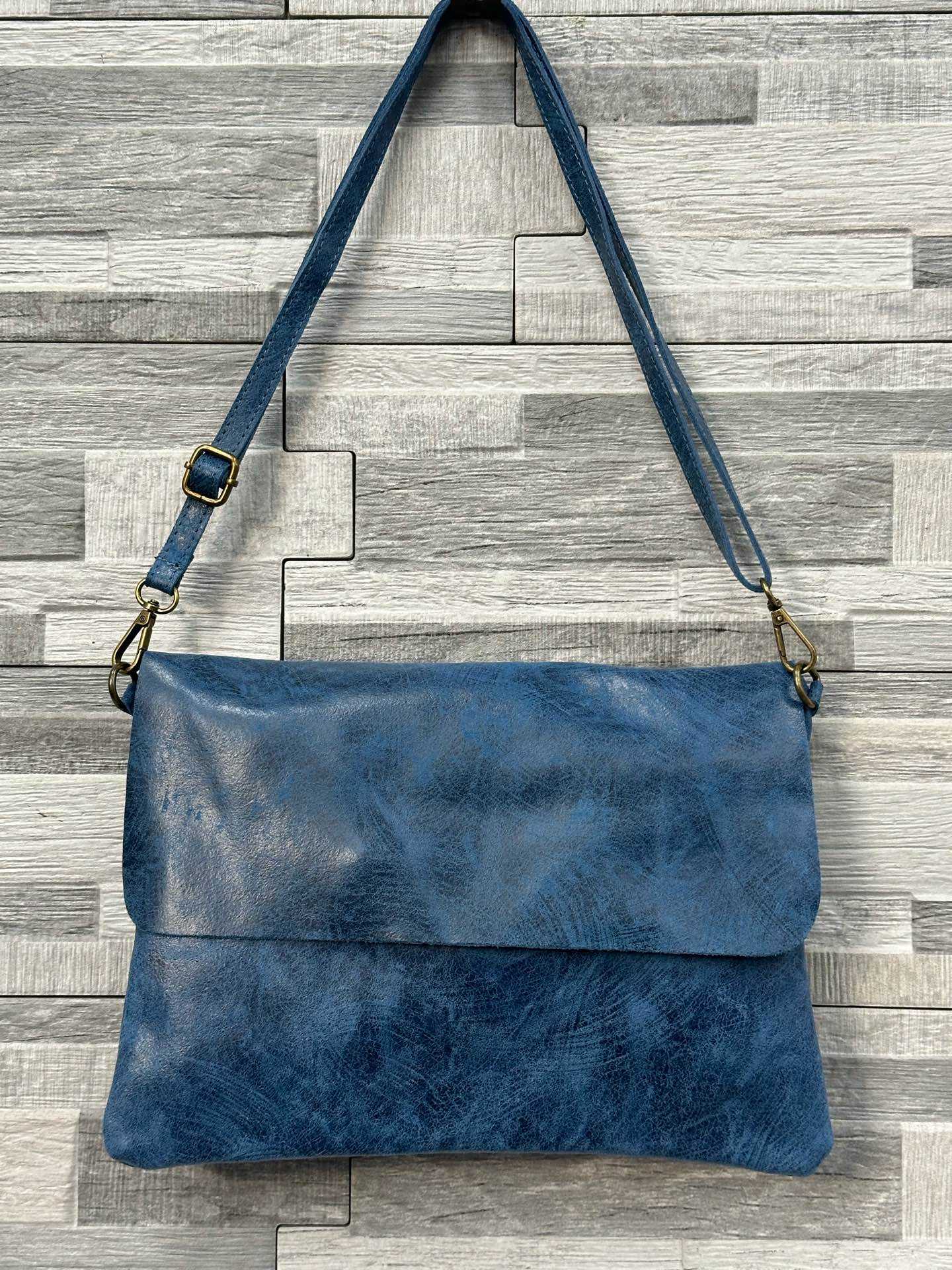 L0151 Bag 13.0in 12 Color Options