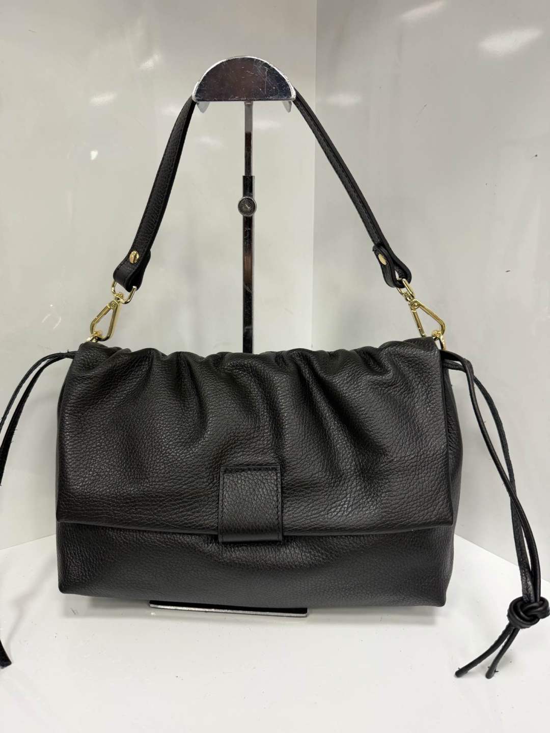 St051 Black Federica Bag