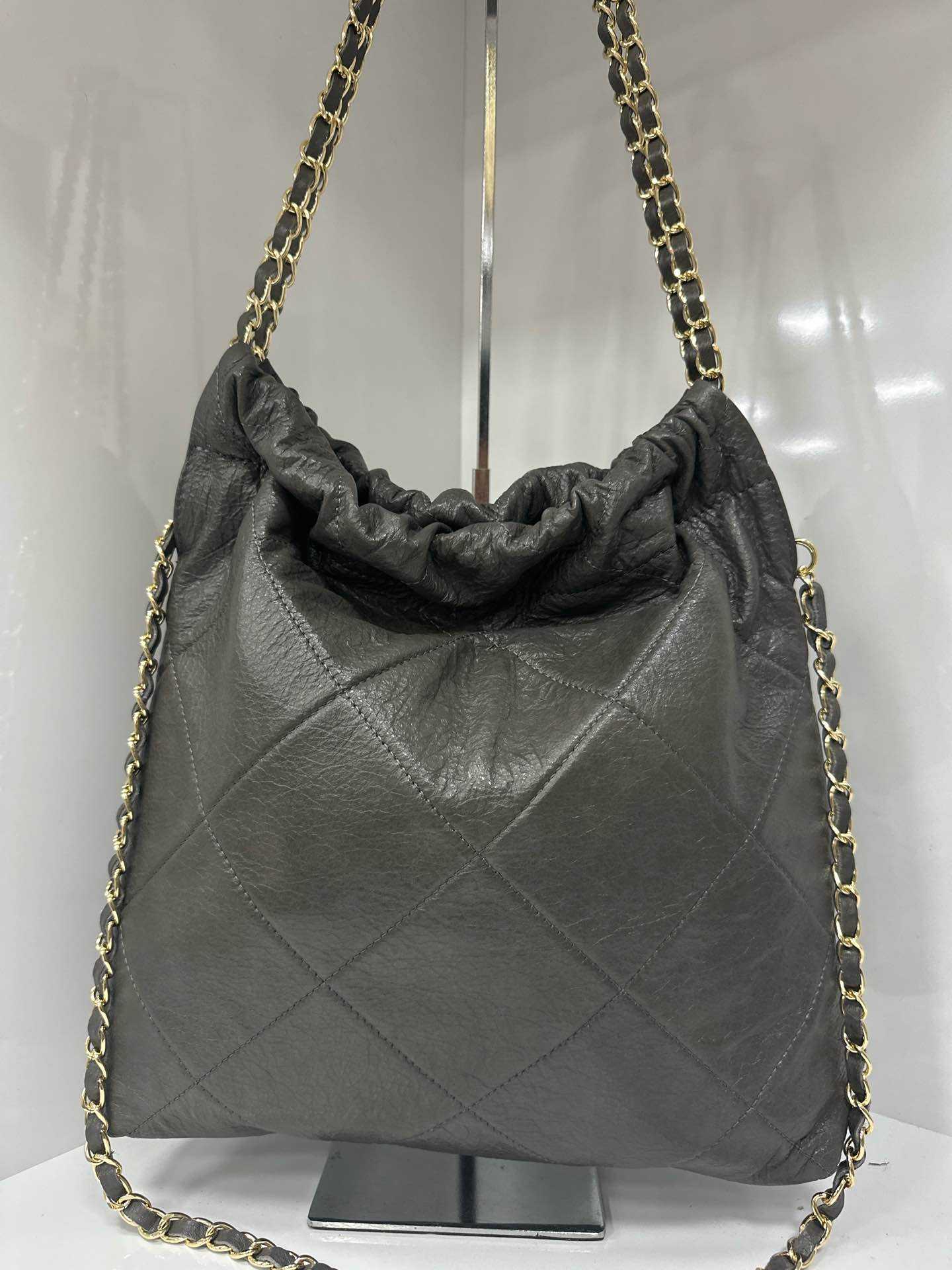 L0047 Bag 13.8in 10 Color Options