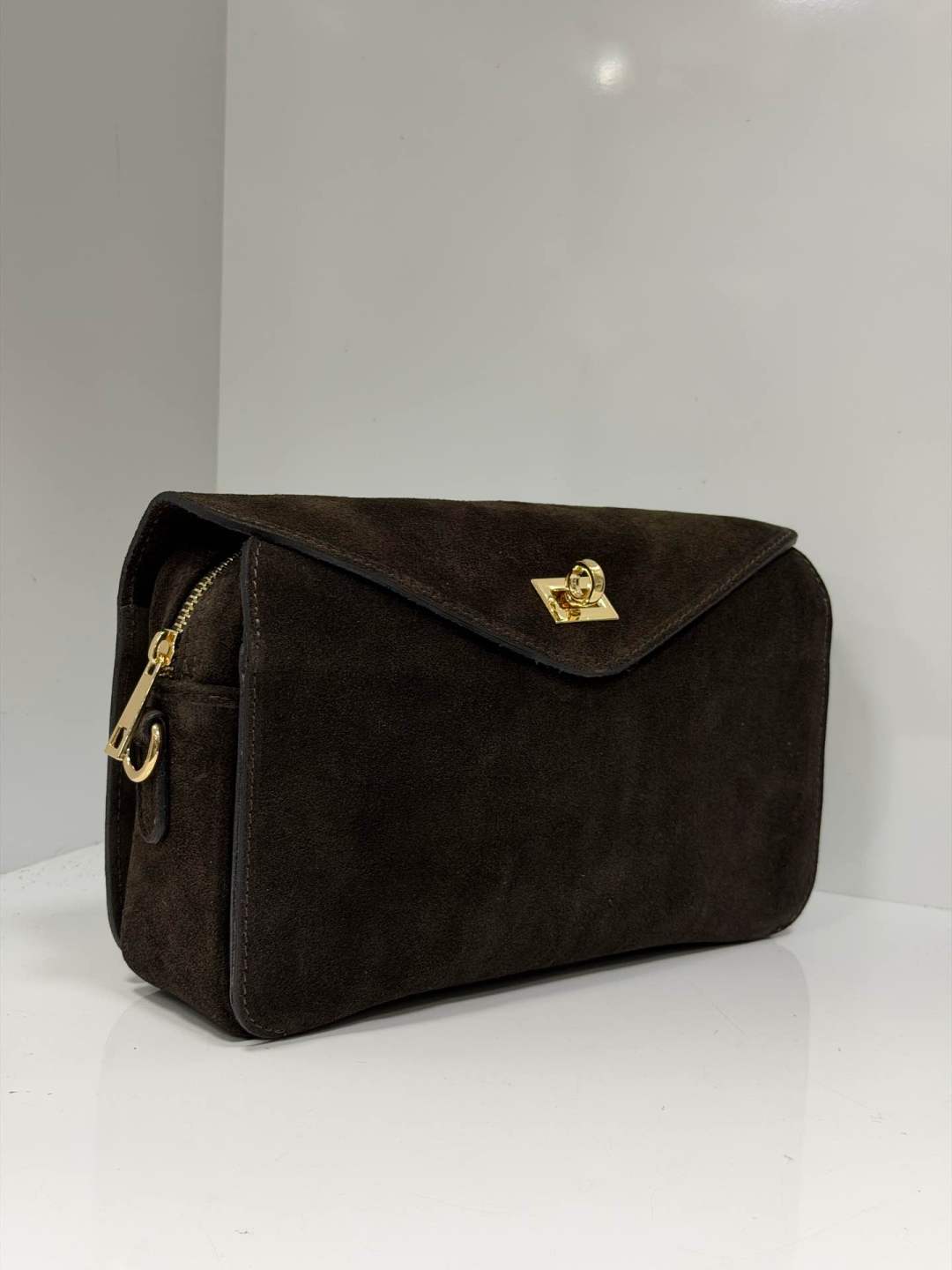 L0586 Bag 10.2in 4 Color Options