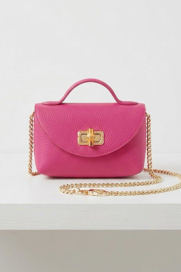 ZZ123 Fuchsia Grained Leather Chain Crossbody Bag
