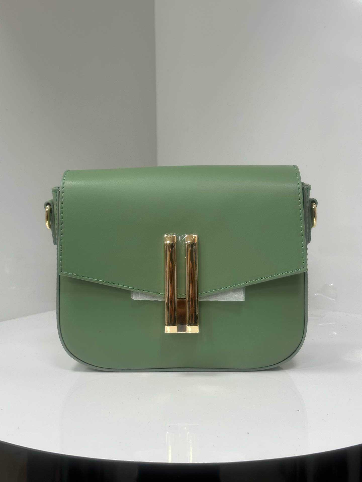 L0250 Bag 7.9in 7 Color Options