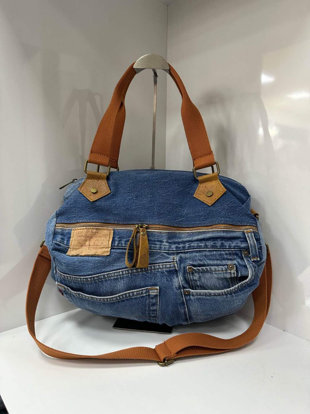L0558 Bag 7 Color Options