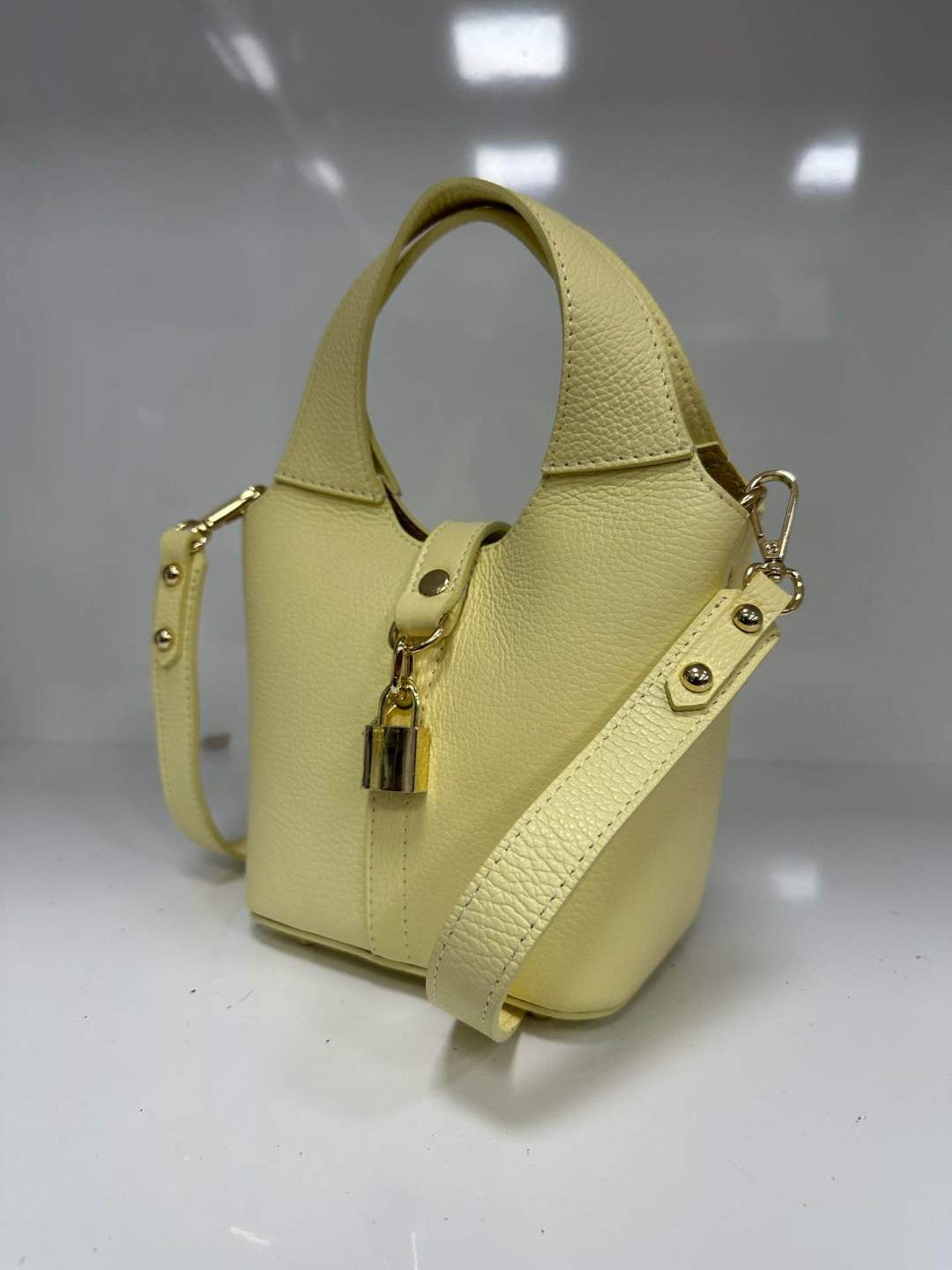 L0564 Bag 6.3in 9 Color Options