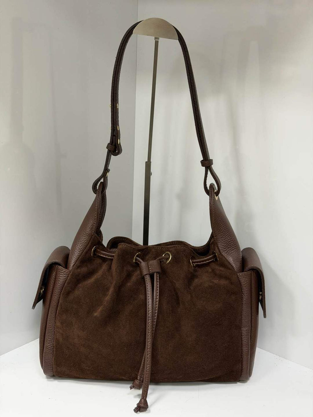 L0585 Bag 13.0in 5 Color Options