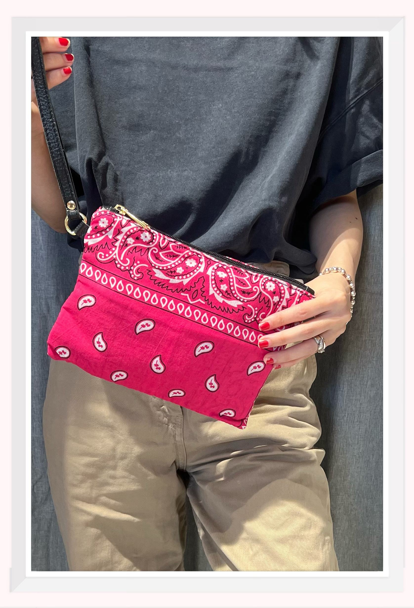 Z21155 Bag 9.4in 8 Color Options