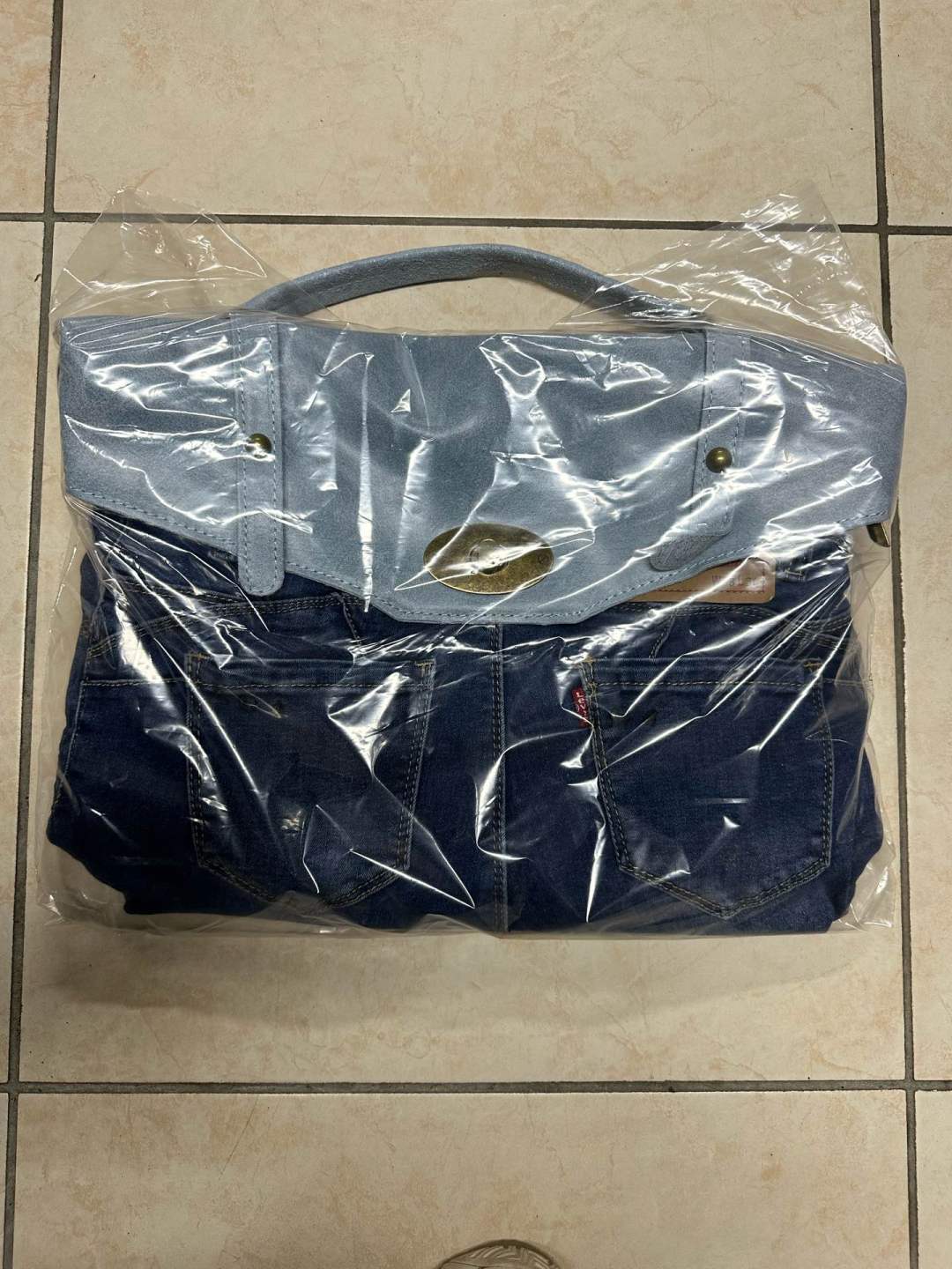 L0796 Bag 14.6in 10 Color Options