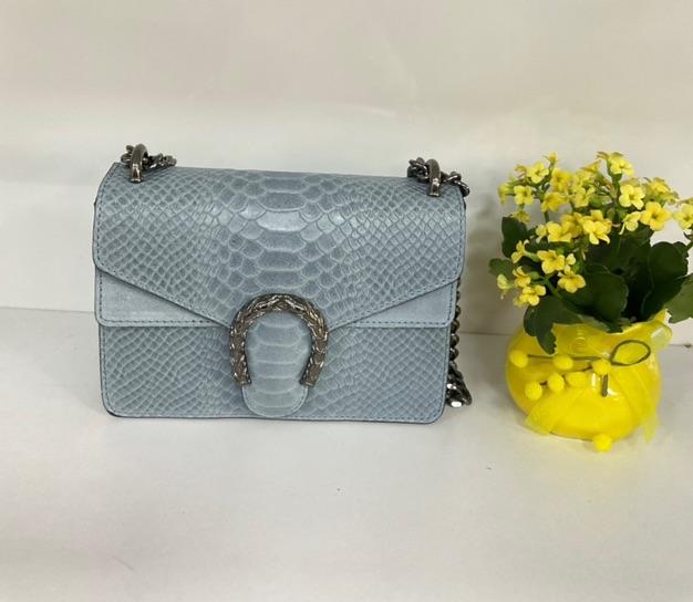 L0061 Bag 19 Color Options
