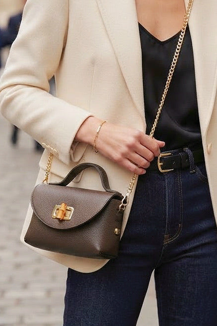 ZZ126 Brown Grained Leather Chain Crossbody Bag