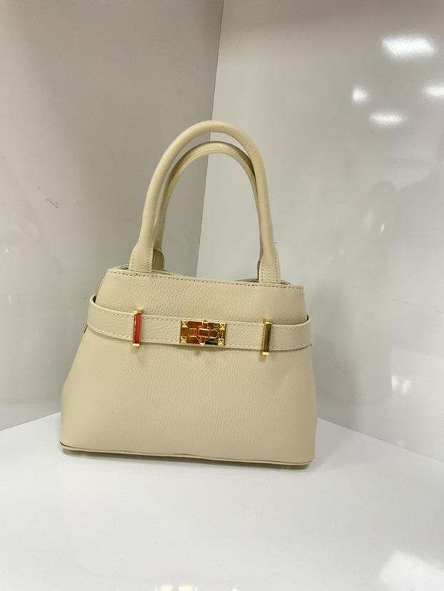 L0108 Bag 13 Color Options