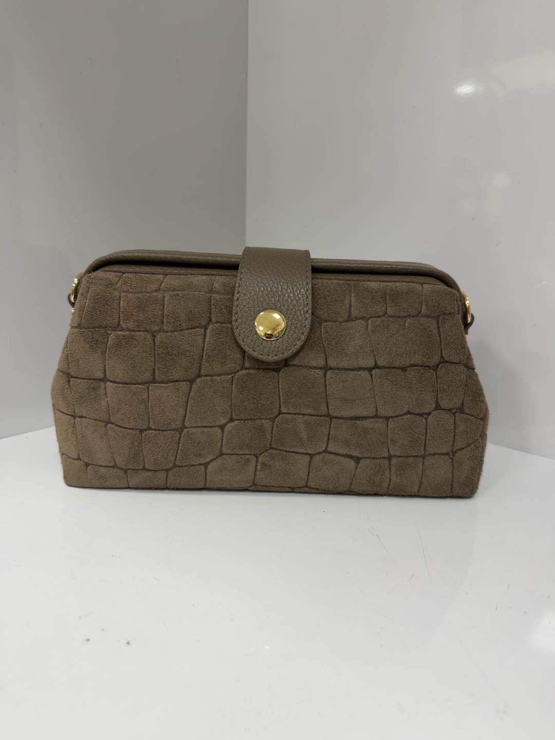L0598 Bag 10.6in 8 Color Options