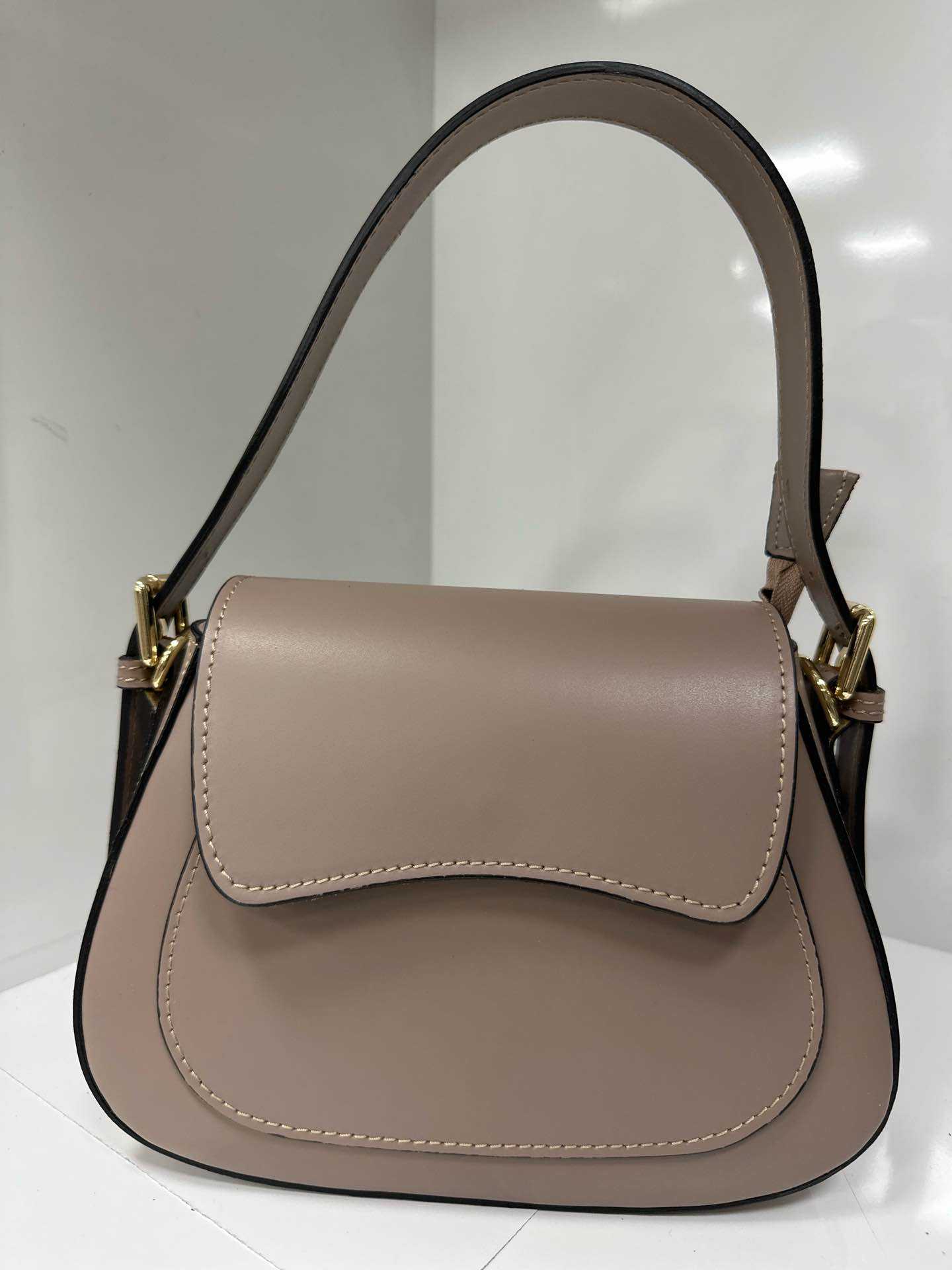 L0072 Bag 9.1in 8 Color Options