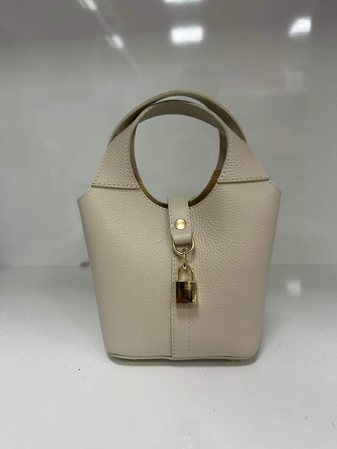 L0564 Bag 6.3in 9 Color Options