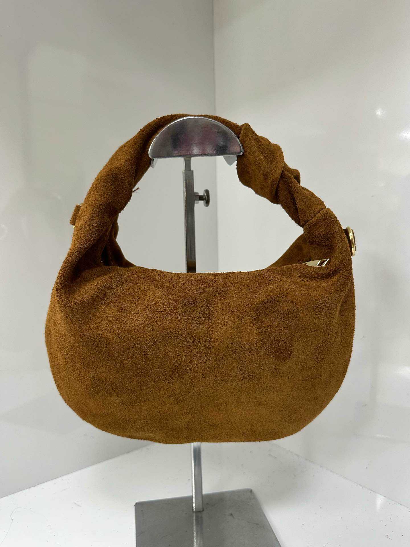 L0441 Bag 7.1in 6 Color Options