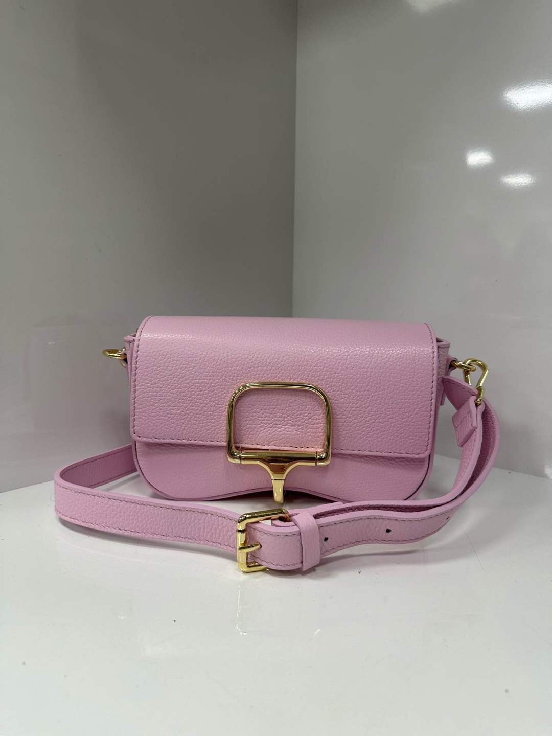 L0523 Bag 9.1in 7 Color Options
