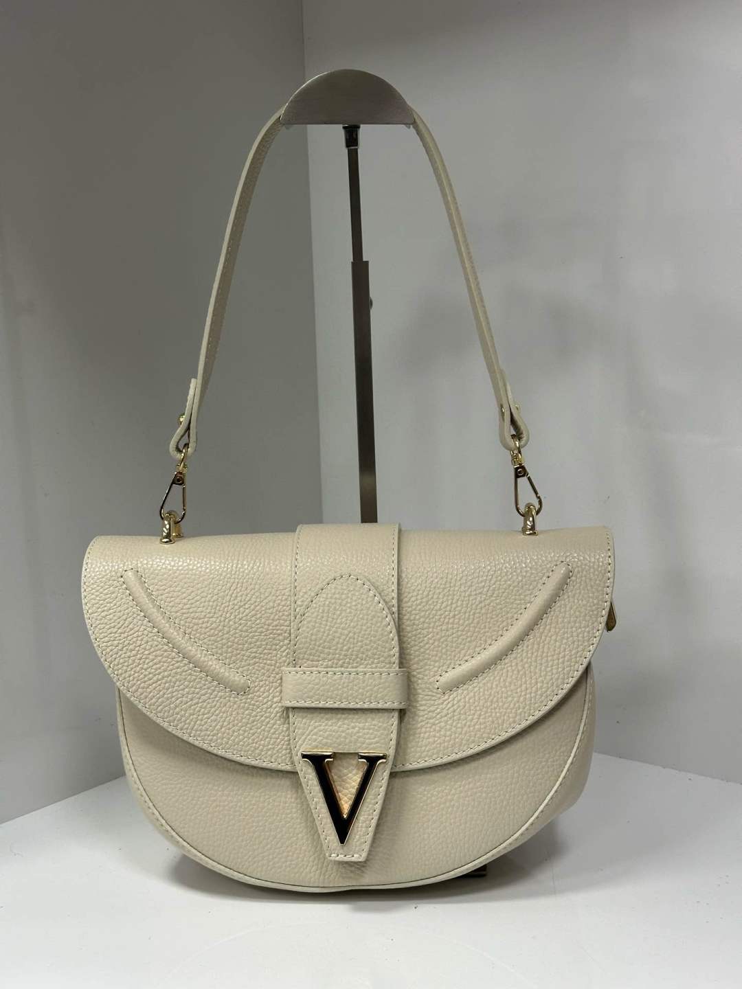 L0526 Bag 9.8in 10 Color Options