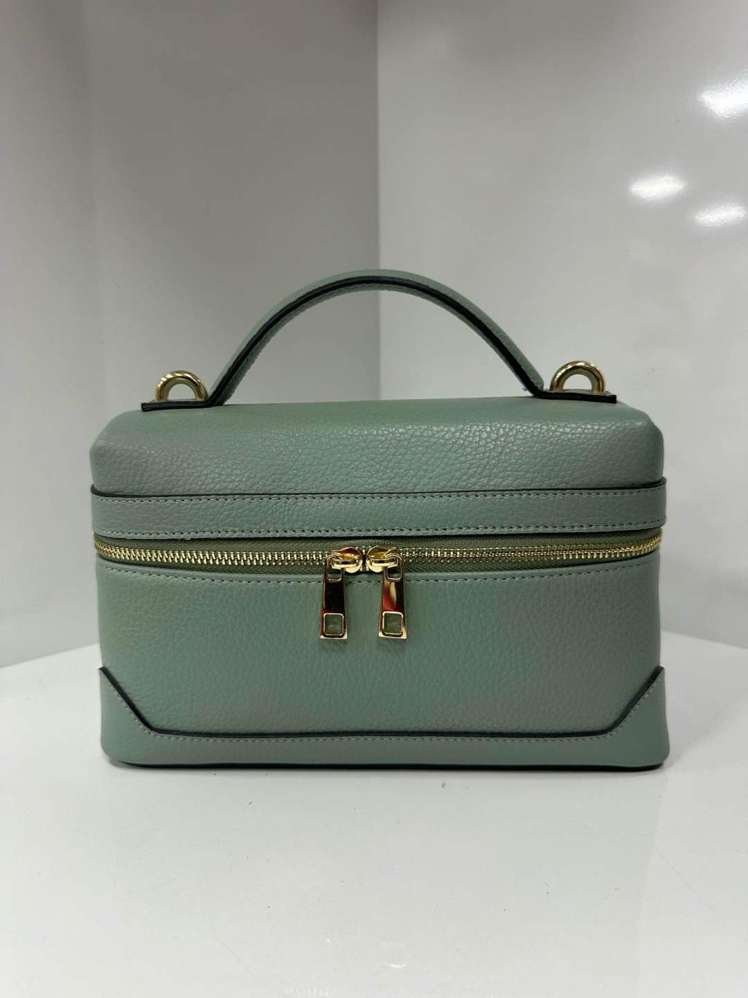 L0791 Bag 6.7in 9 Color Options
