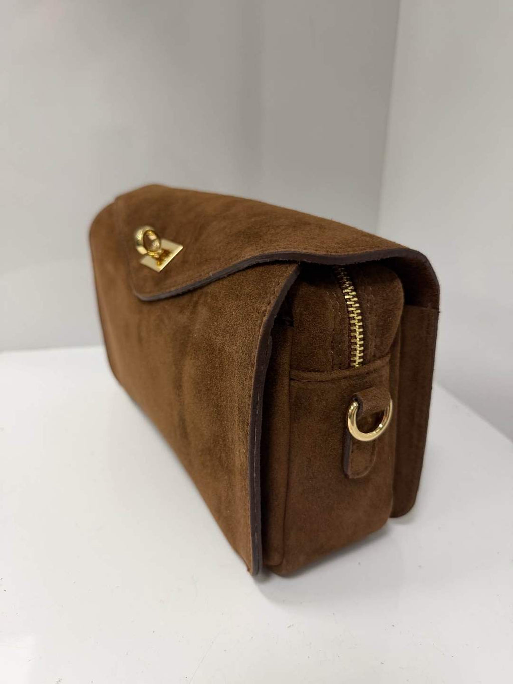 L0586 Bag 10.2in 4 Color Options