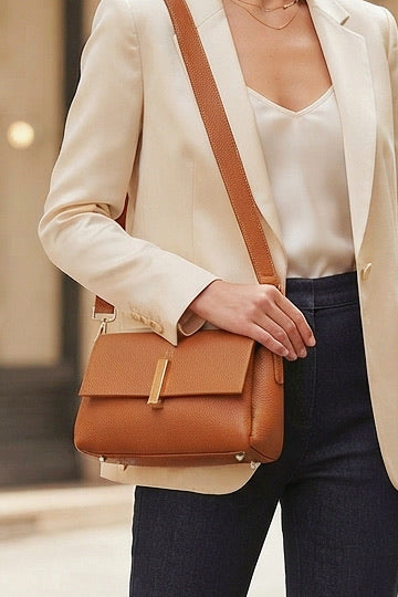 ZZ141 Camel Leather 3-Compartment Crossbody Bag