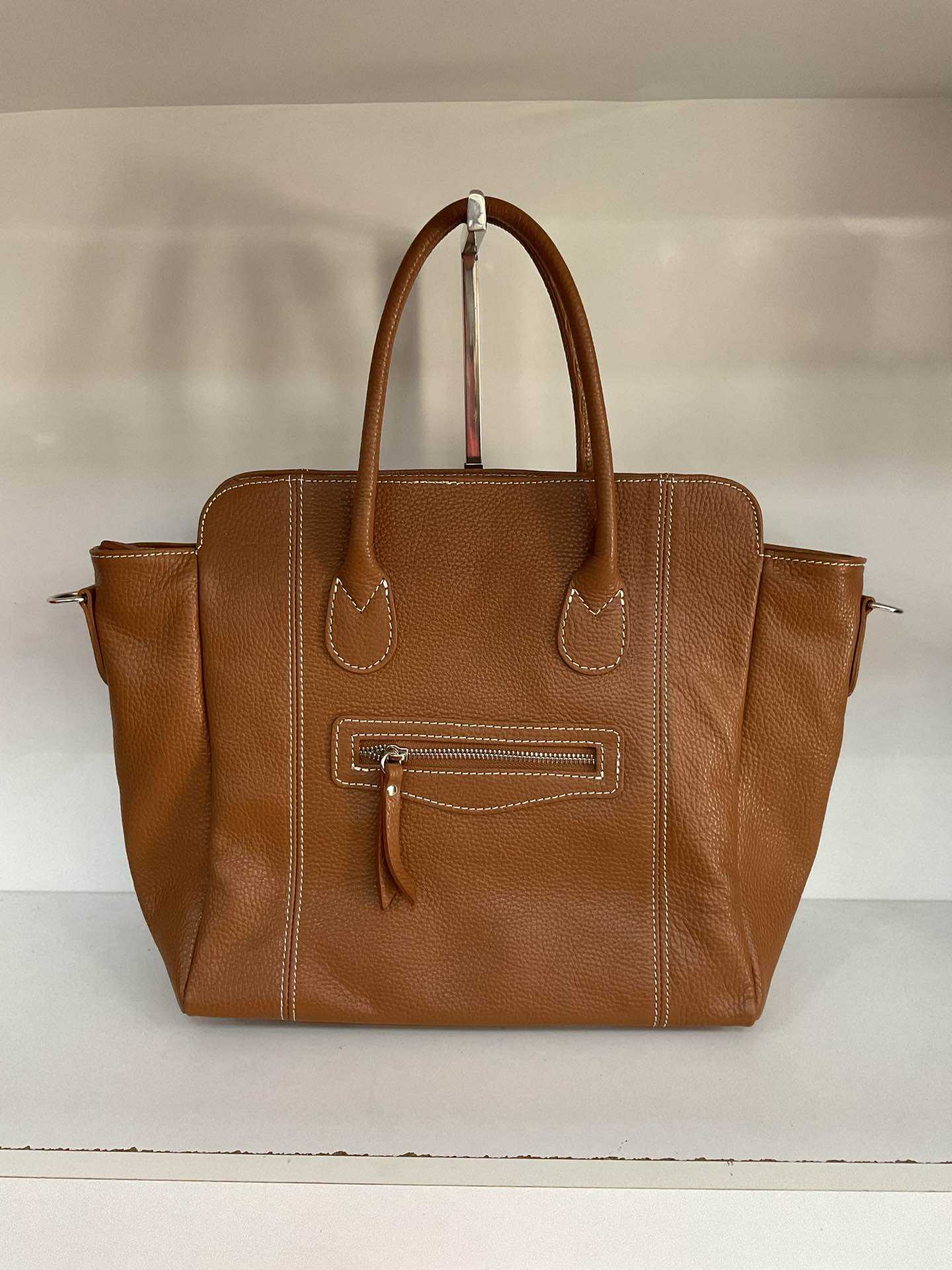 L0231 Bag 16.9in 7 Color Options