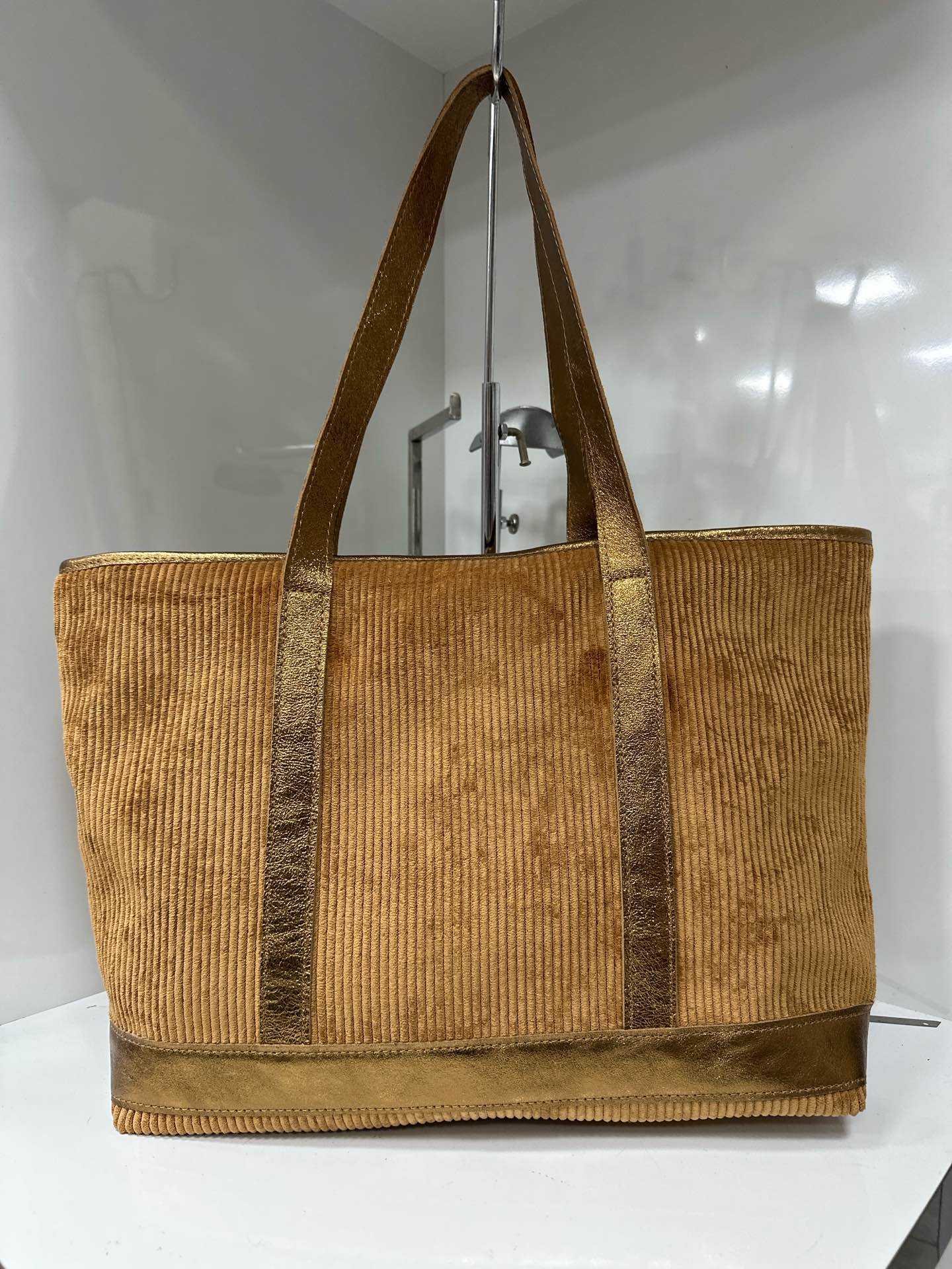LS0266BOR Bag 17.7in 3 Color Options