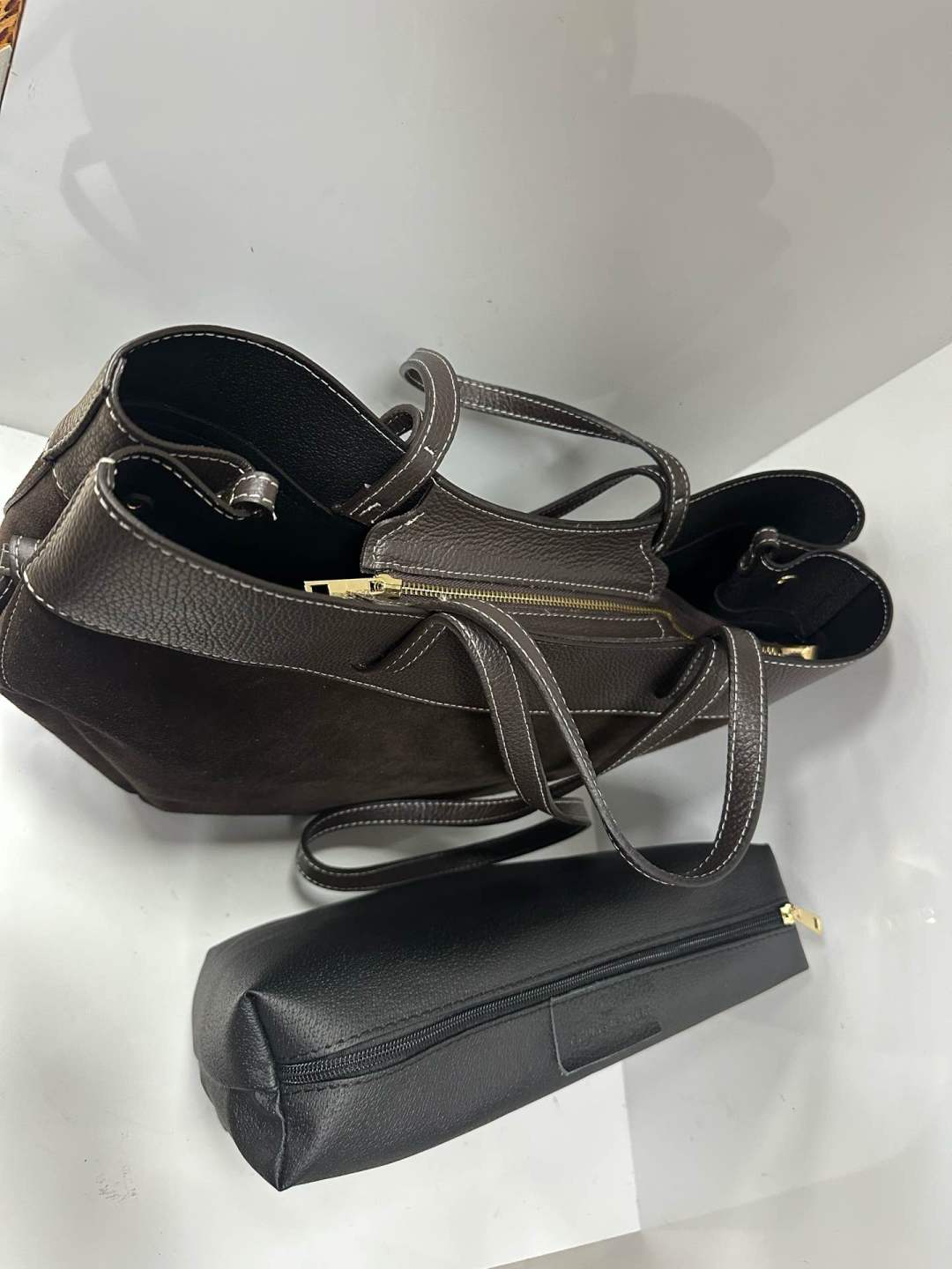 L0429 Bag 22.0in 3 Color Options