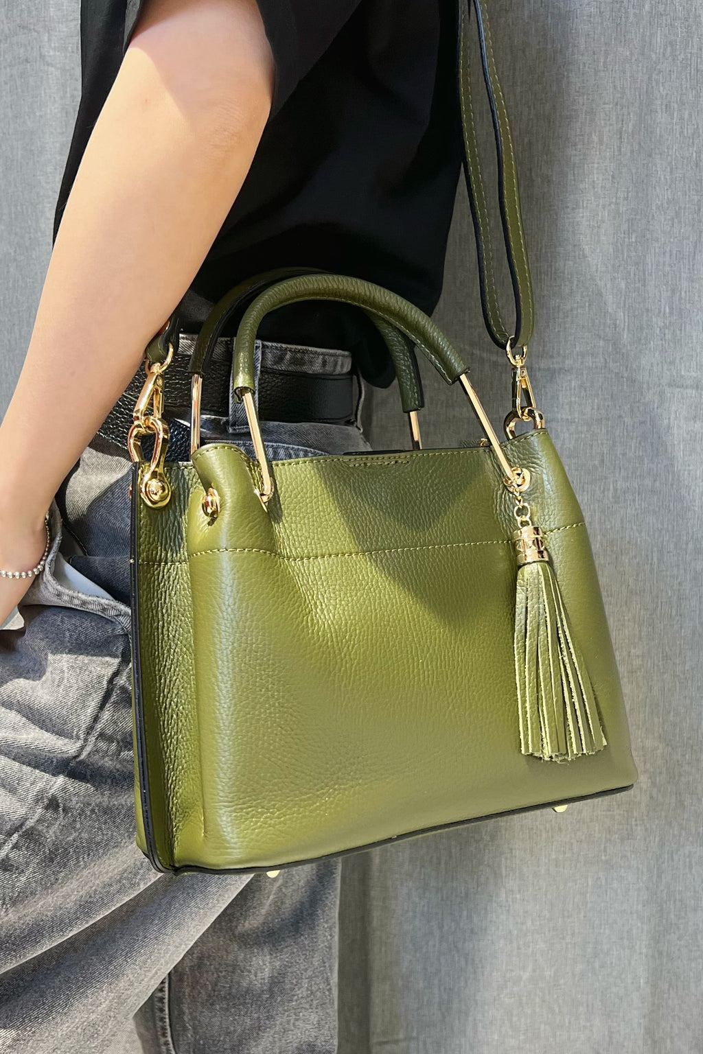 ZZ074 Khaki Leather 3-Compartment Handbag