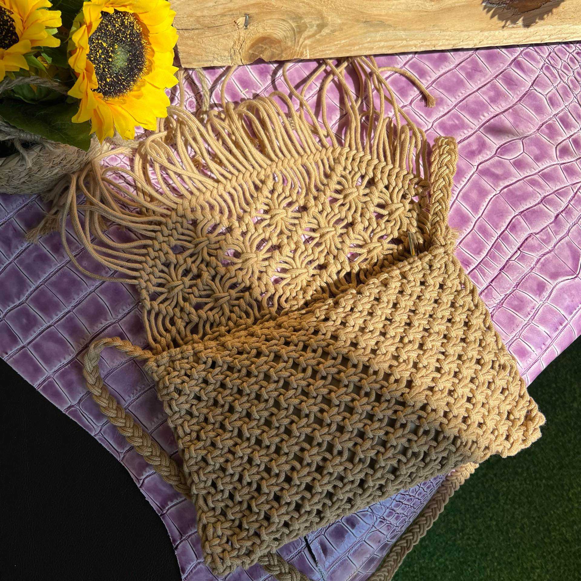 MITRACOLLI Bag 11.0in 1 Color Option