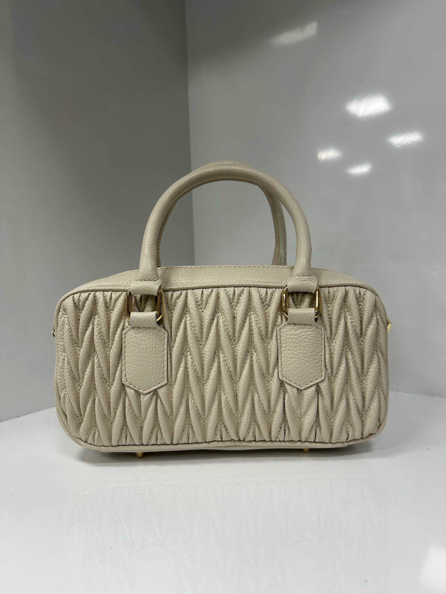 L0241 Bag 10.2in 9 Color Options