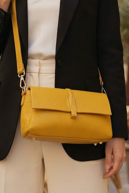 ZZ142 Mustard Leather 3-Compartment Crossbody Bag