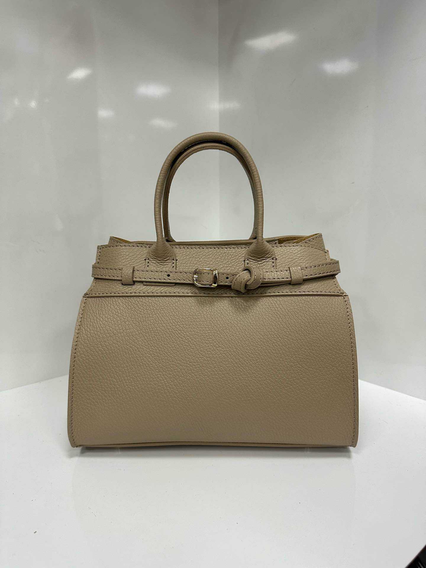L0292 Bag 8.3in 5 Color Options
