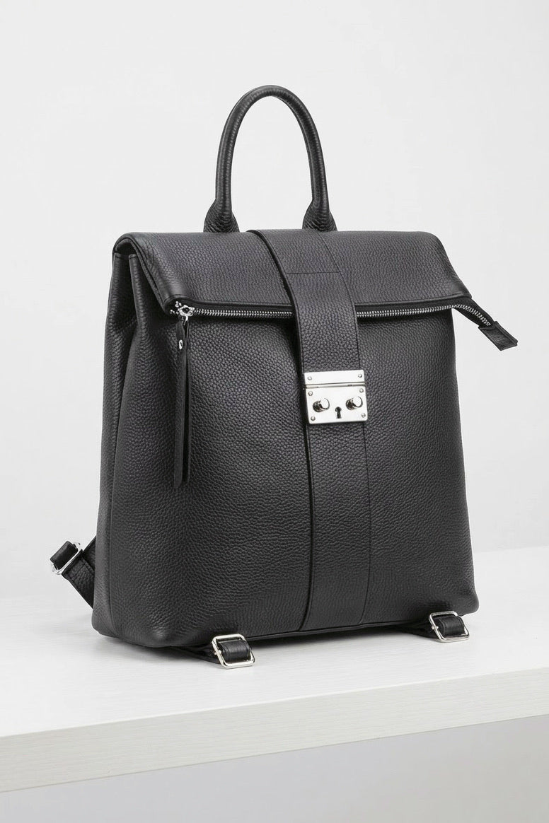 ZZ079 Black Leather Backpack