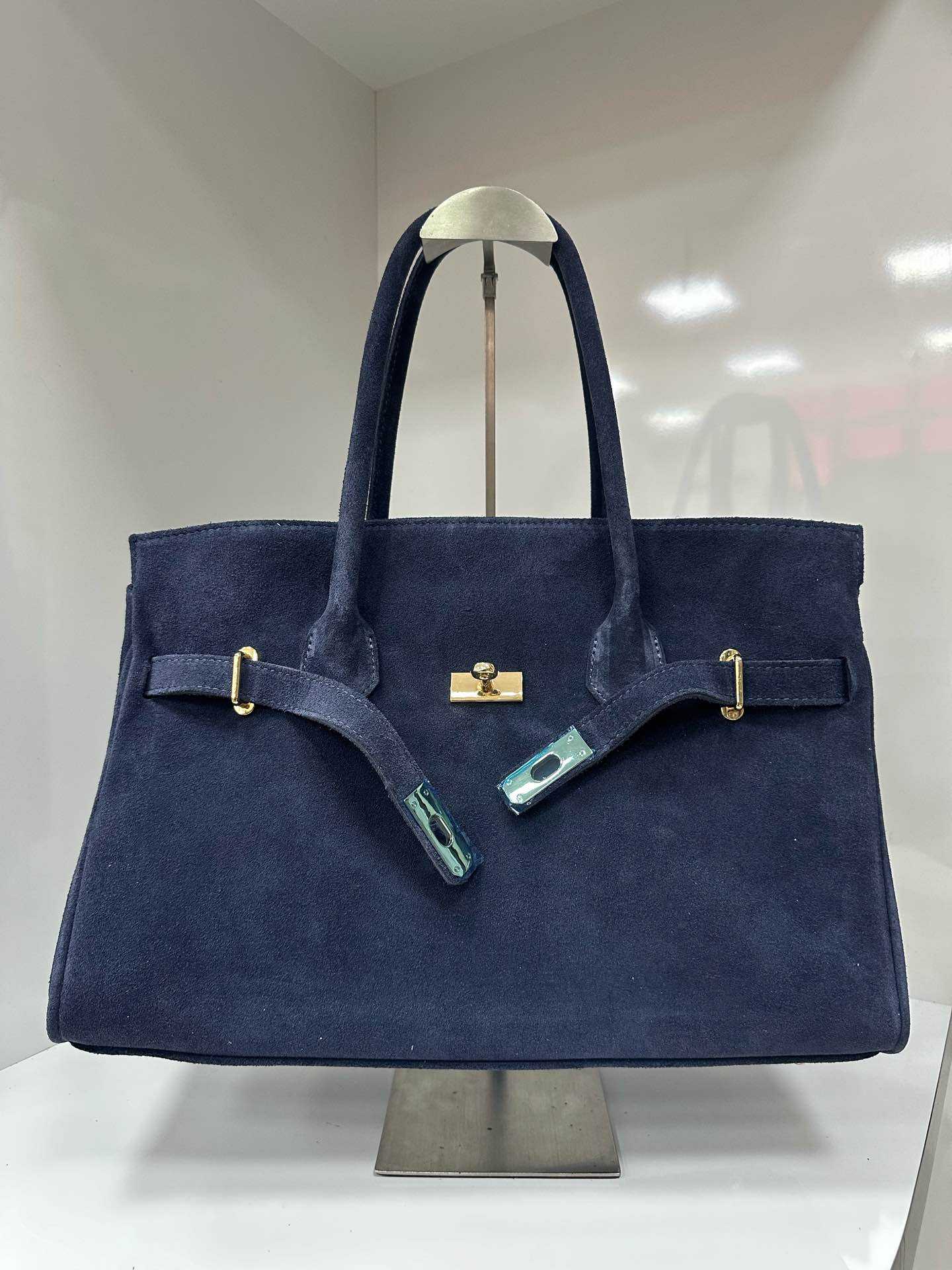 L0324 Bag 15.4in 9 Color Options