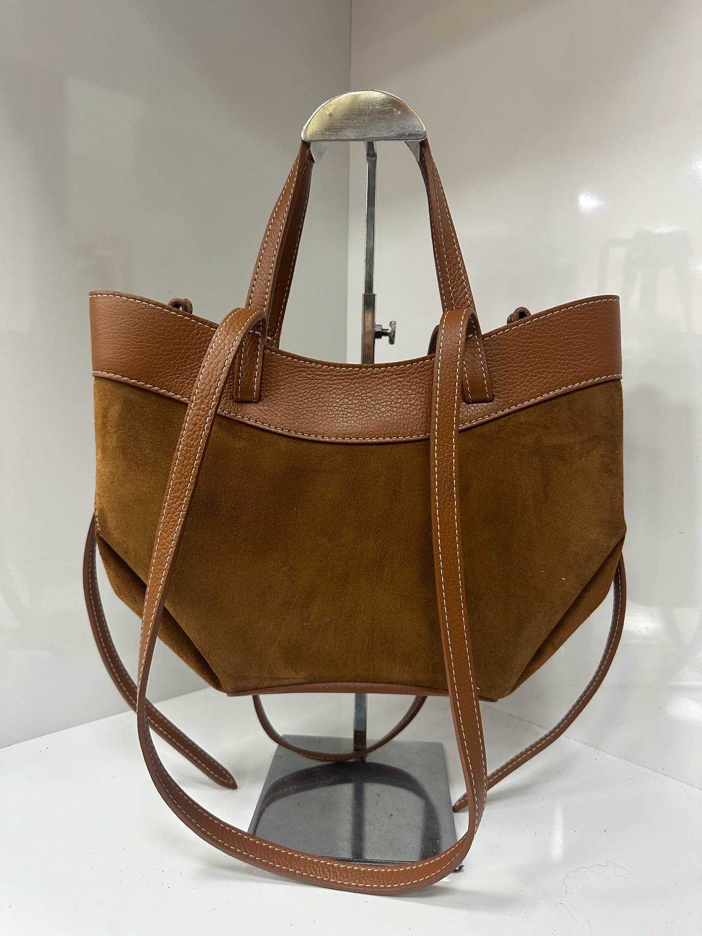 L447 Bag 17.7in 6 Color Options