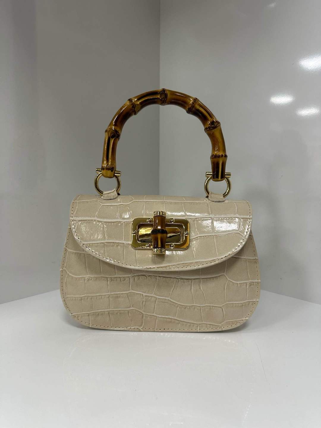 L0520 Bag 8.3in 10 Color Options
