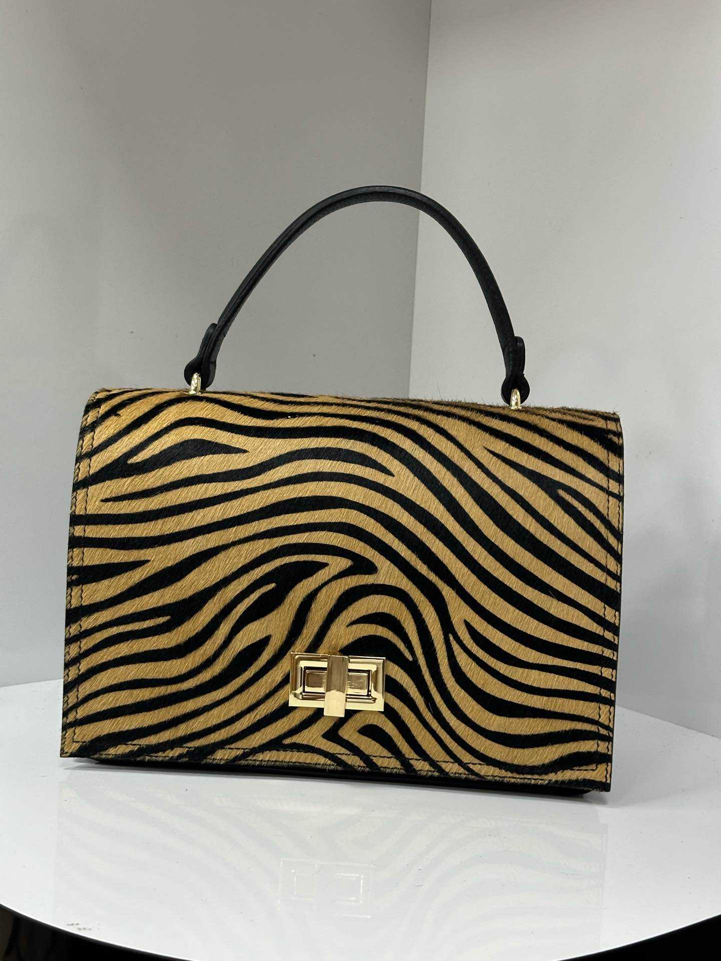 L0299 Bag 11.6in 3 Color Options