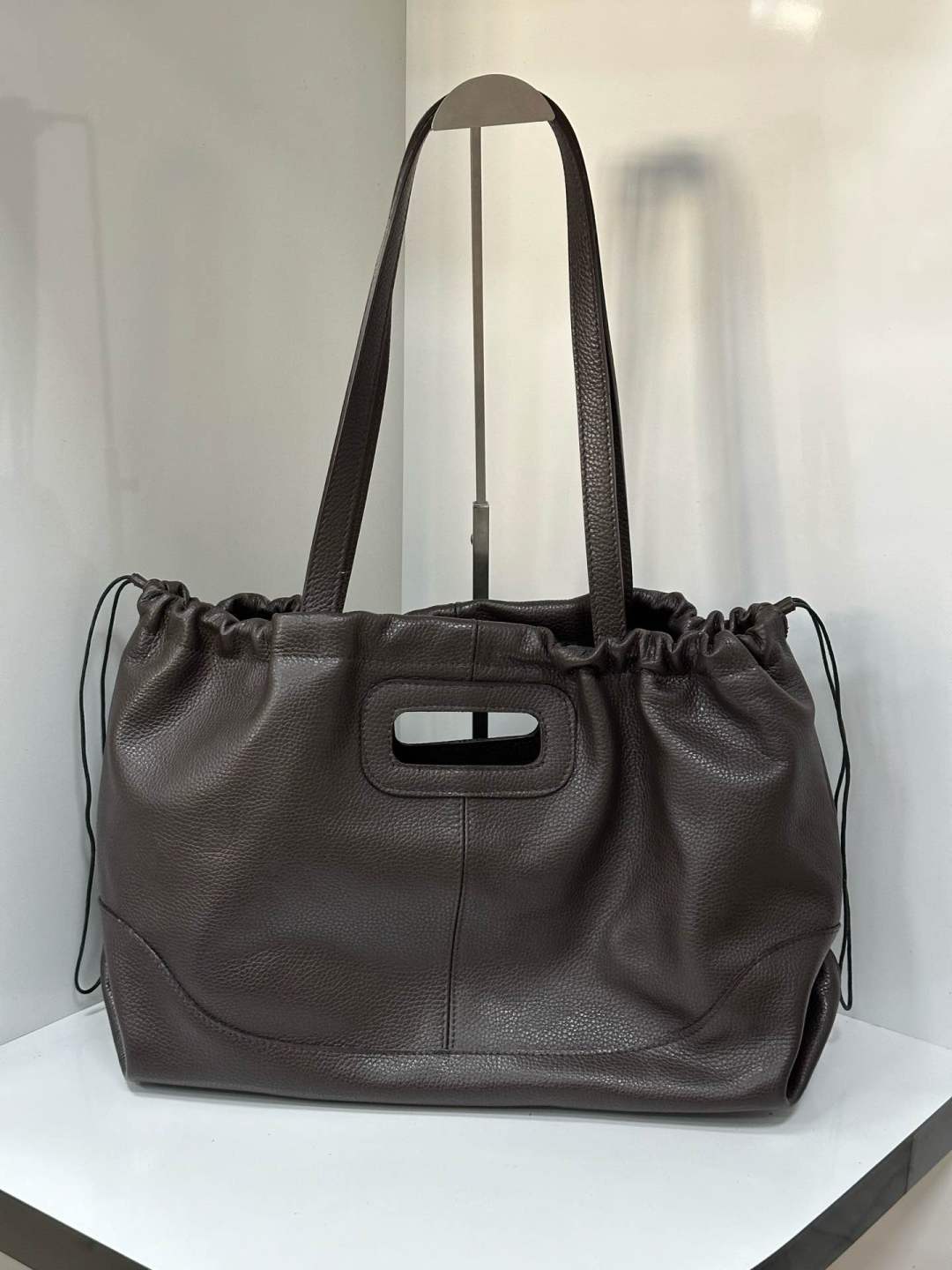 L0560 Bag 16.5in 9 Color Options