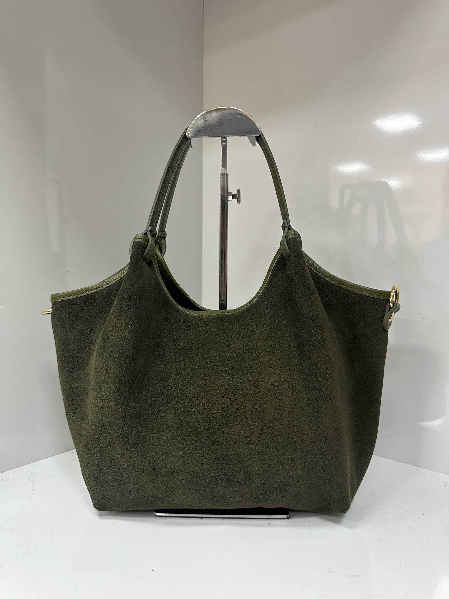 L0439 Bag 16.1in 8 Color Options