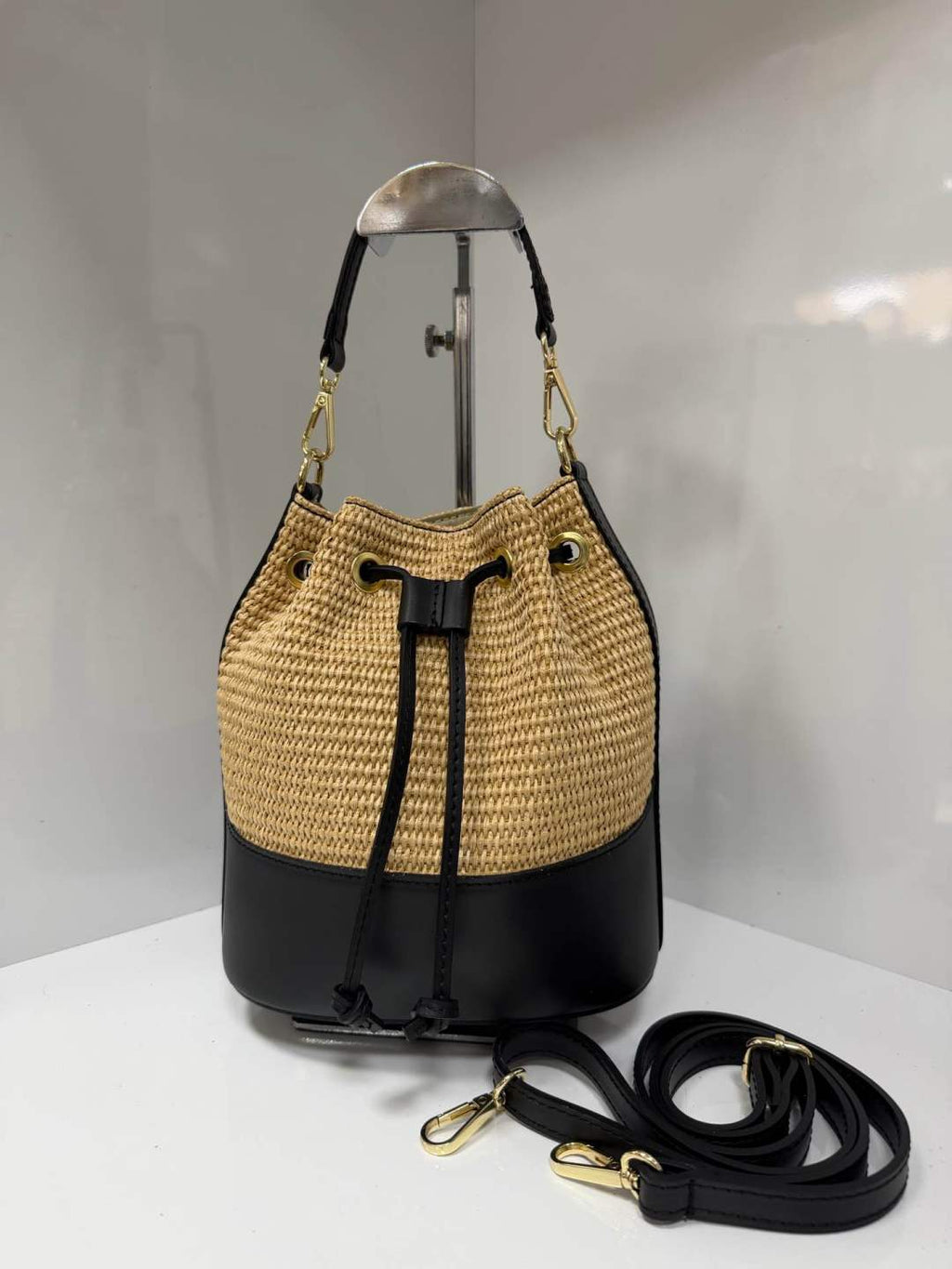 L0547 Bag 7.9in 7 Color Options